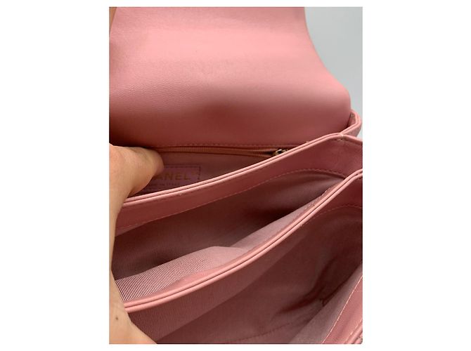 Chanel 19 Borsa a mano Chanel Puerto Banus in pelle rosa - vista 5