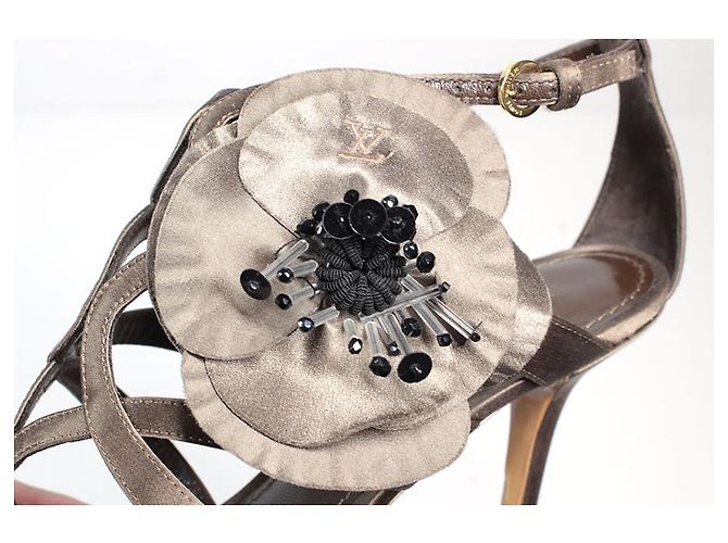 Louis Vuitton Sandalen Taupe - Ansicht 9