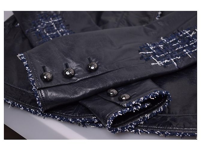 Chanel Traje de tweed de cuero poco común Azul marino Azul oscuro - vista 7
