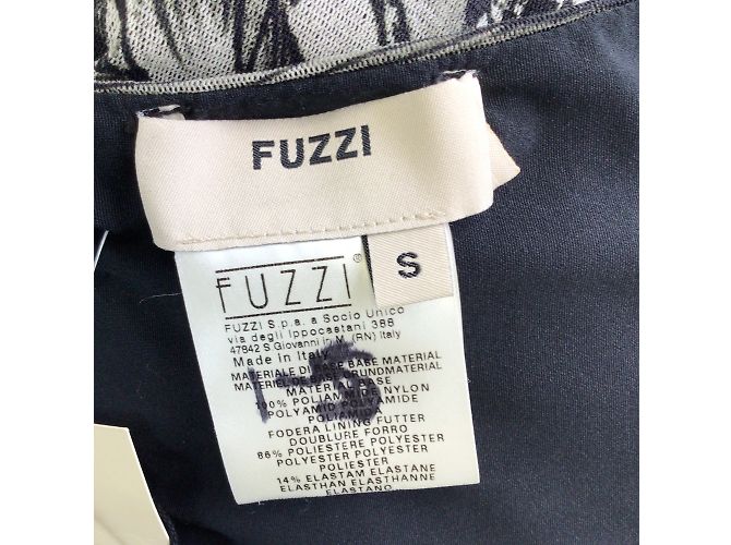 Fuzzi Schwarz / Grau bedrucktes, langärmliges Mesh-Midikleid mit V-Ausschnitt - Ansicht 4