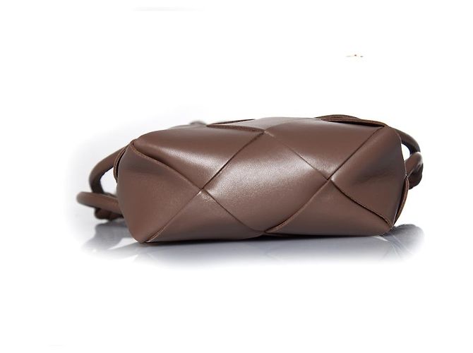 Bottega Veneta, Mini Cassette Camera Bag Marrone - vista 5