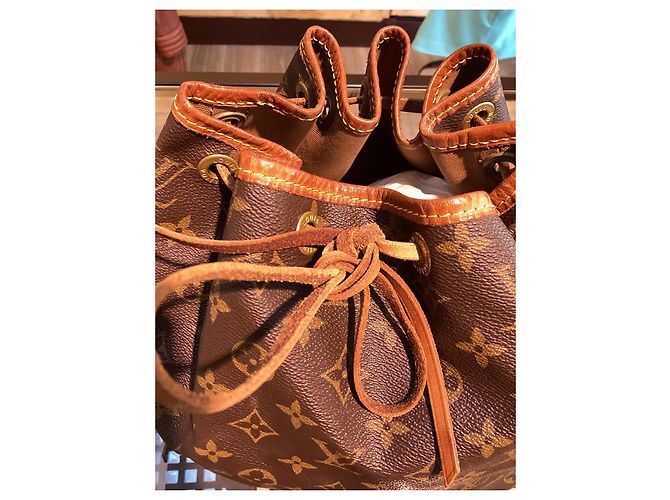 Noe Borsa a mano Louis Vuitton Petit Noé Monogram Monogramma - vista 9