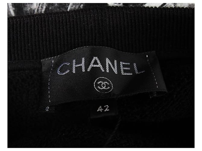 Timeless Chanel Pullover mit Astronauten-Print aus schwarzer Baumwolle - Ansicht 5