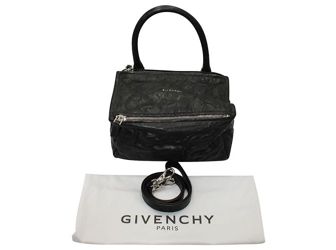 Bolsa média Givenchy Pandora em couro preto - vista 3