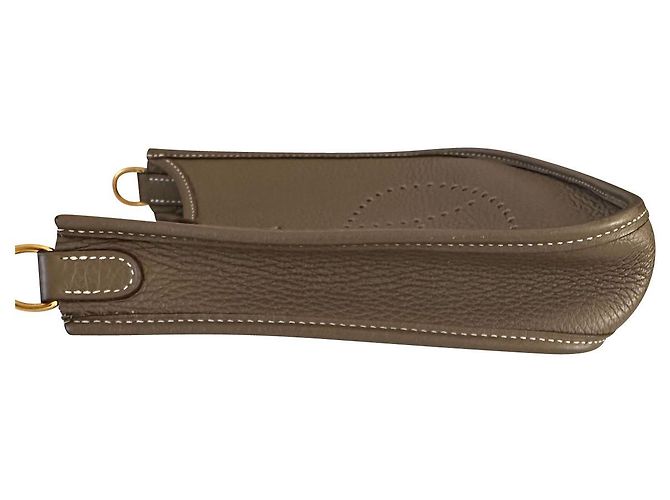 Hermès Evelyne TPM 16 en Cuir Clémence Marron 'Etoupe' - vue 15