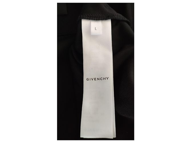 ETIQUETA DE CAMISOLA CURTA GIVENCHY 4G CHITO PRETO COM CAPUZ E ZIP. - vista 6