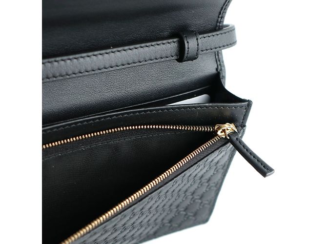 GUCCI - Borsa a spalla in pelle con logo GG in rilievo Nero - vista 6