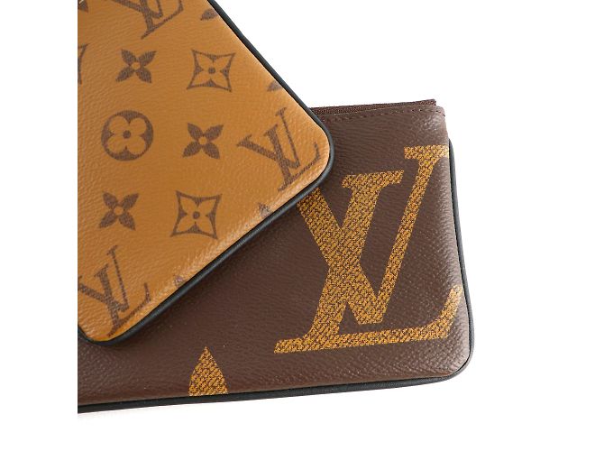 LOUIS VUITTON - Pochette tripla in tela monogramma Marrone - vista 5