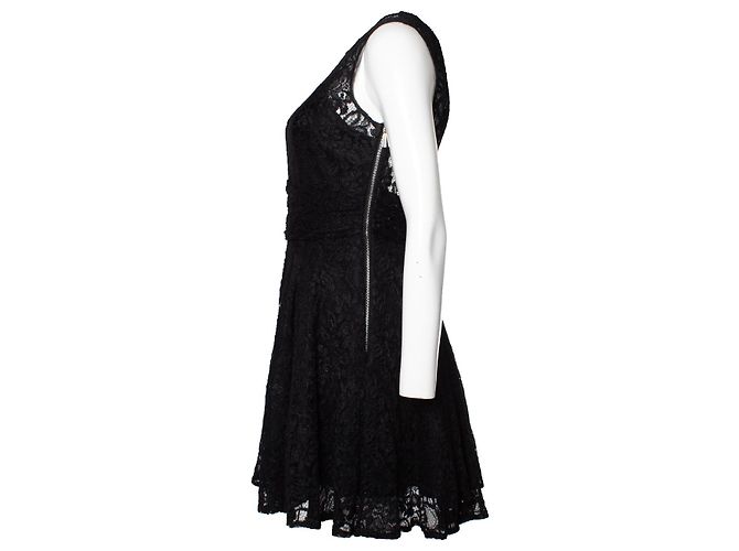 Autre Marque Flavio Castellani, vestido de encaje negro de una línea - vista 2