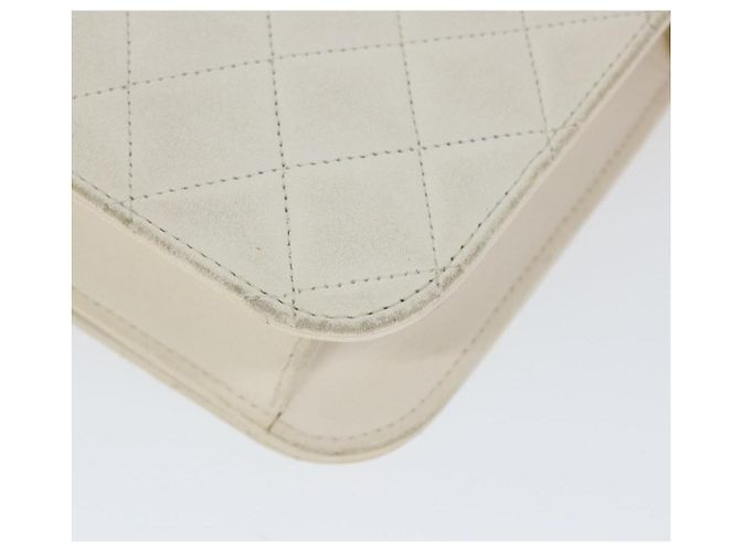 CHANEL Borsa a tracolla con catena Matelasse Pelle di agnello bianca CC Auth 57353 Bianco - vista 12