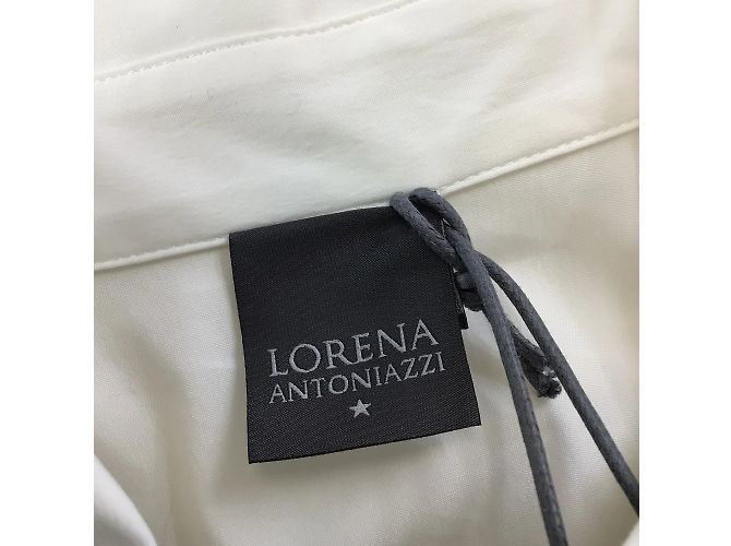 Lorena Antoniazzi Weiß / Elfenbein / Button-down-Hemd aus Baumwollstrick mit silbernem Metallic-Wollstrickbesatz - Ansicht 4
