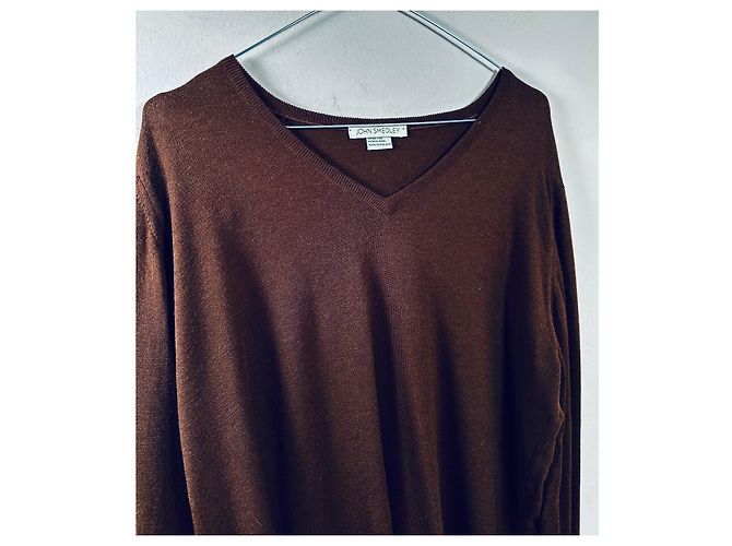 John Smedley V-Ausschnitt Pullover aus extrafeiner Merinowolle Braun - Ansicht 2