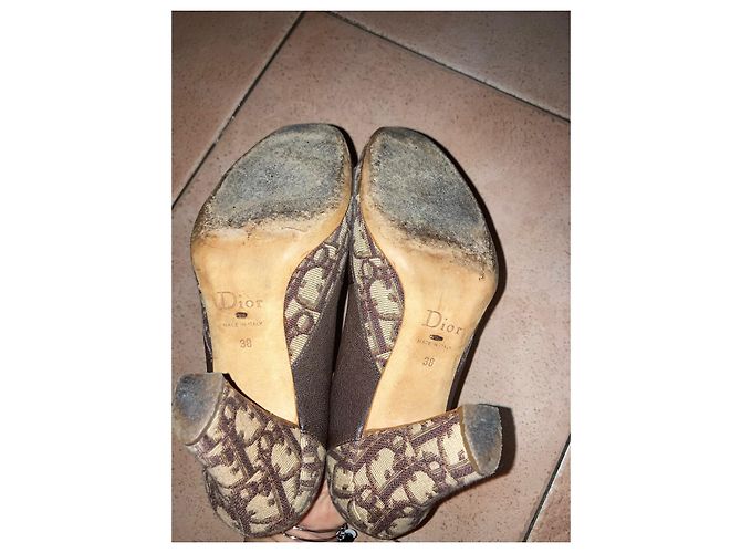 Dior Pumps aus Leder braun Größe 38 - Ansicht 7