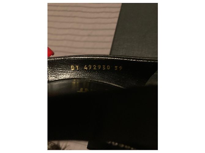 Décolleté Yves Saint Laurent in seta neri con strass Swarovski - vista 6