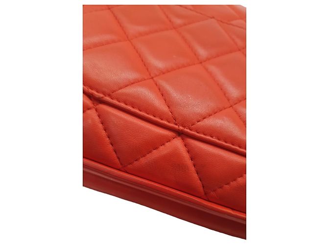 Bolso Chanel de cuero acolchado rojo Roja - vista 6