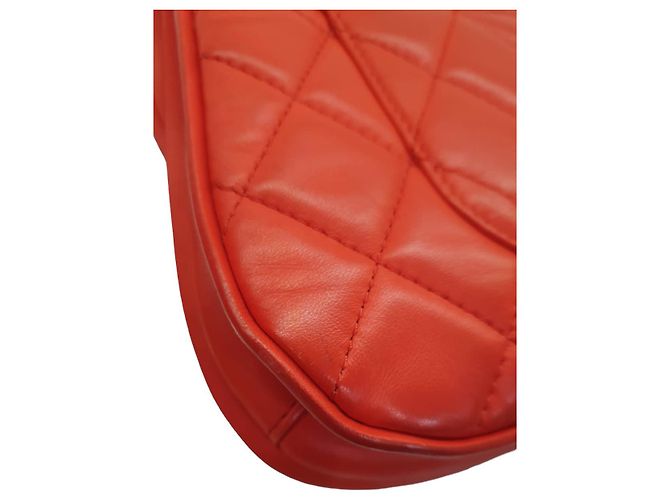 Bolso Chanel de cuero acolchado rojo Roja - vista 8