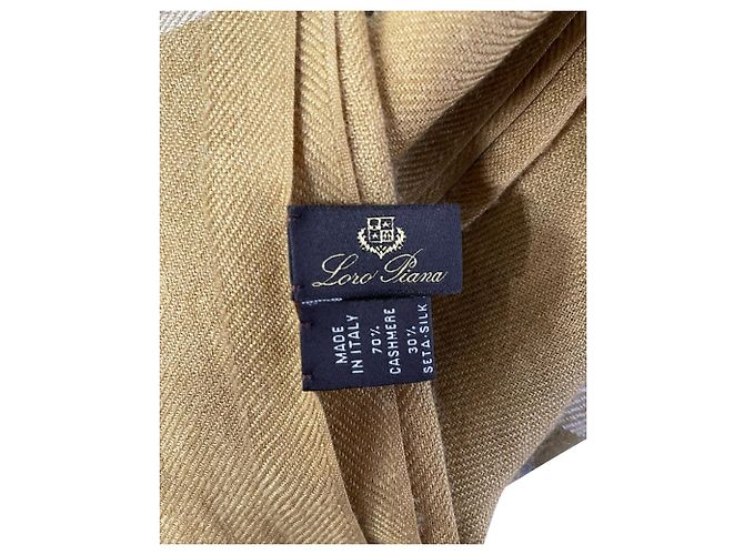 Sciarpa a Righe Loro Piana in Cashmere Beige - vista 4