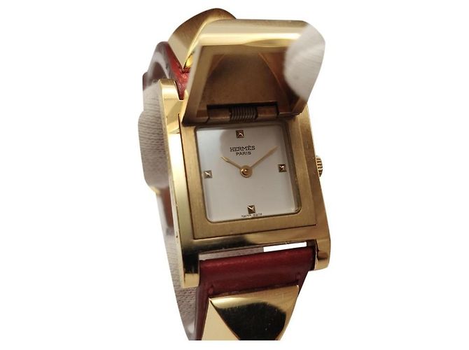Relógio Hermès Médor banhado a ouro com pulseira de couro Branco - vista 3