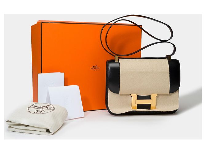 Hermès Sac HERMES Constance en Cuir Noir - 101564 - vue 2