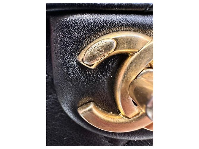 Borsa Chanel Mini Messenger in pelle di vitello nera Nero - vista 6