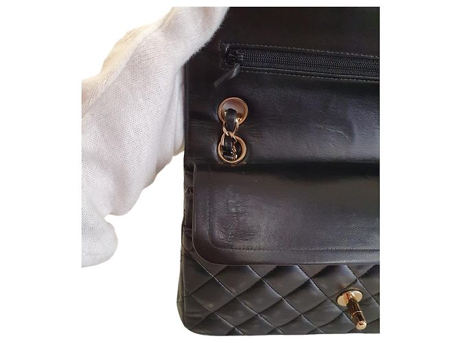 Chanel Classic Small borsa in pelle d'agnello trapuntata nera oro Nero - vista 4