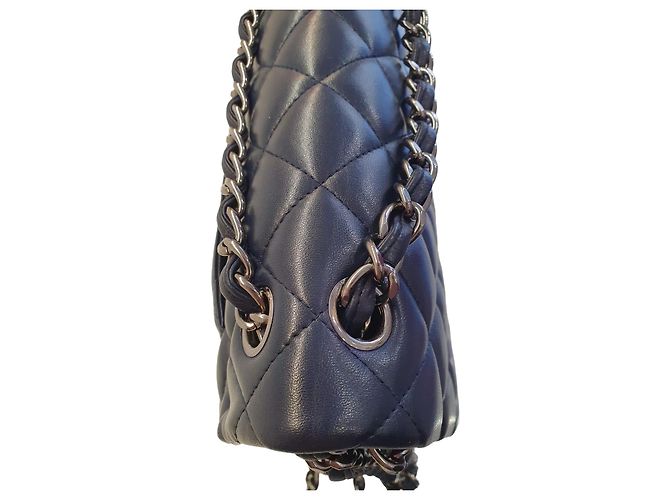 Chanel Jumbo bolsa de pele de cordeiro acolchoada azul marinho - vista 11