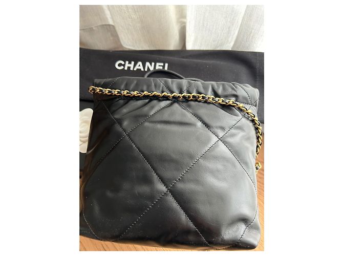 Borsa a mano Chanel 22 Mini in pelle di vitello nera Nero - vista 7