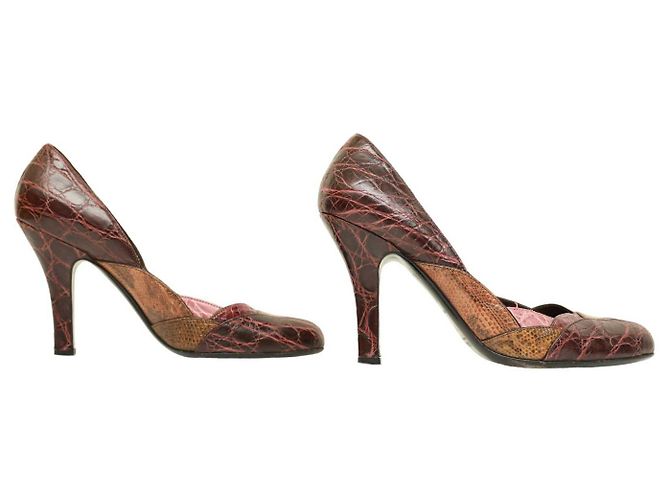 Prada Décolleté con tacco tondo in pelle goffrata rettile marrone bordeaux 37 - vista 5