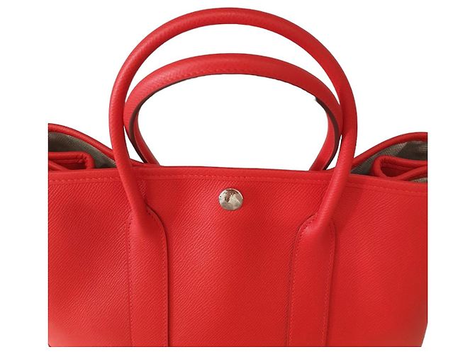 Garden Borsa Hermès Herbag 31 in pelle e tessuto rosso - vista 8