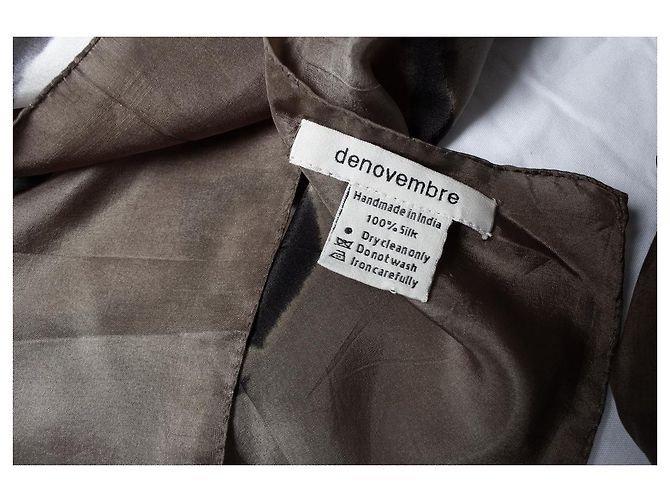 Autre Marque De Novembre, sciarpa con stampa grafica dip dye Marrone Nero - vista 5