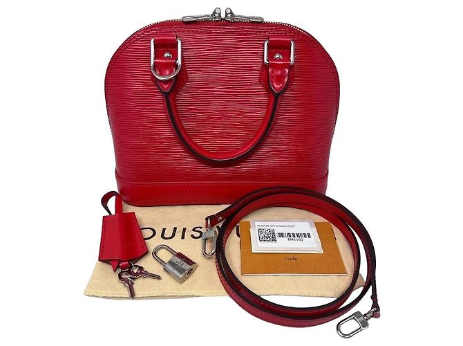Louis Vuitton Alma BB in pelle Epi rossa Rosso - vista 8