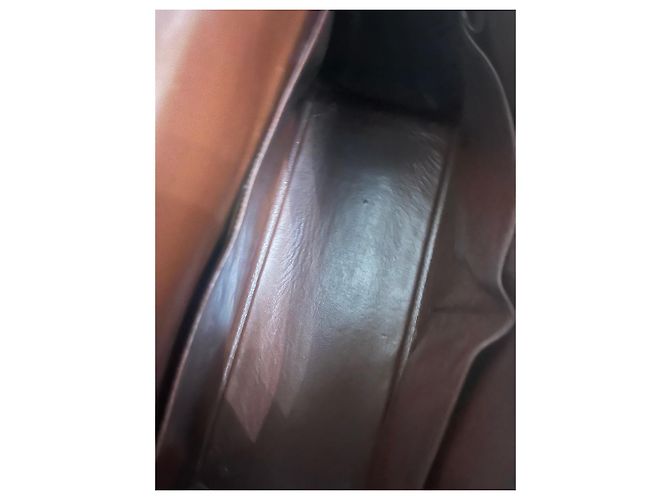 Borsa Hermès Kelly 32 in pelle vernice marrone scuro - vista 4