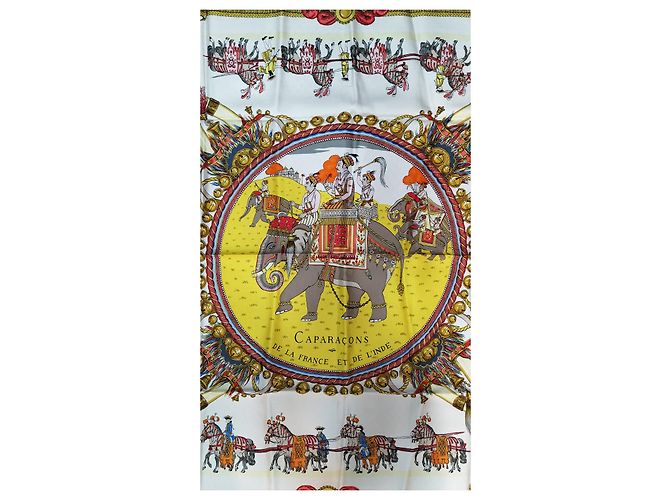 Sciarpa di seta Hermès Square 90 Caparissons di Francia e India Giallo - vista 3