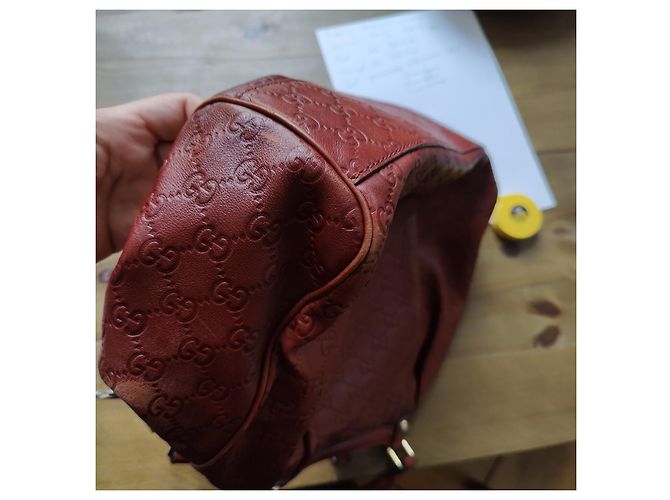 Gucci modello Sukey in pelle rossa Rosso - vista 3