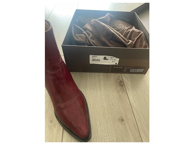 Botines Sartore de Cuero Rojo Oscuro Burdeos - vista 2