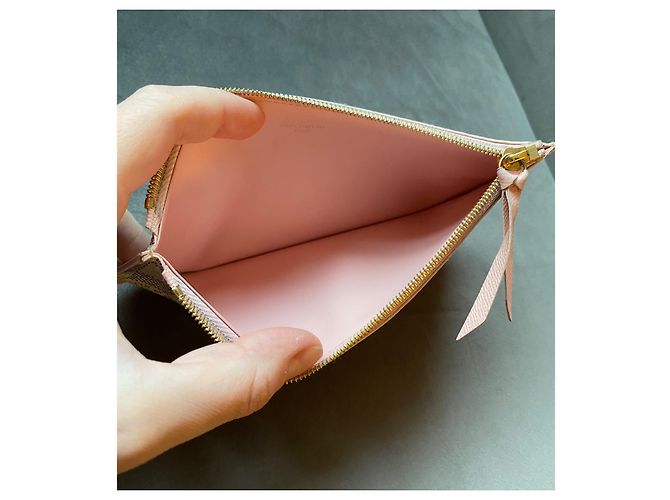 Louis Vuitton Purses, wallets, cases White - view 7