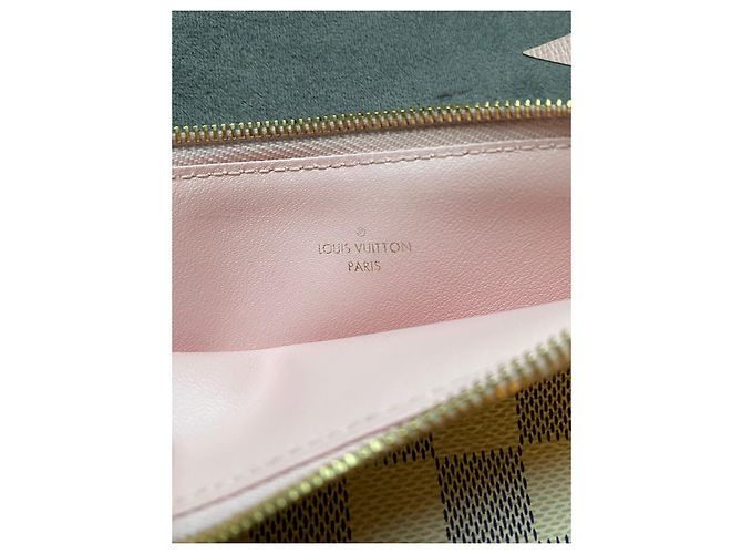Louis Vuitton Purses, wallets, cases White - view 8