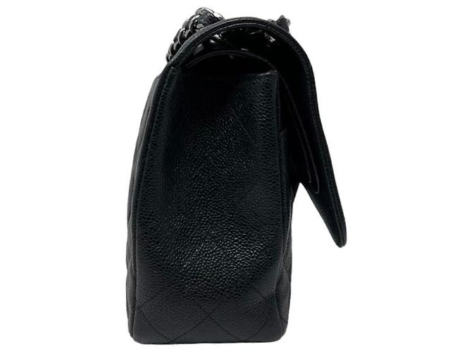 Borsa Chanel Jumbo in pelle caviar nera Nero - vista 2