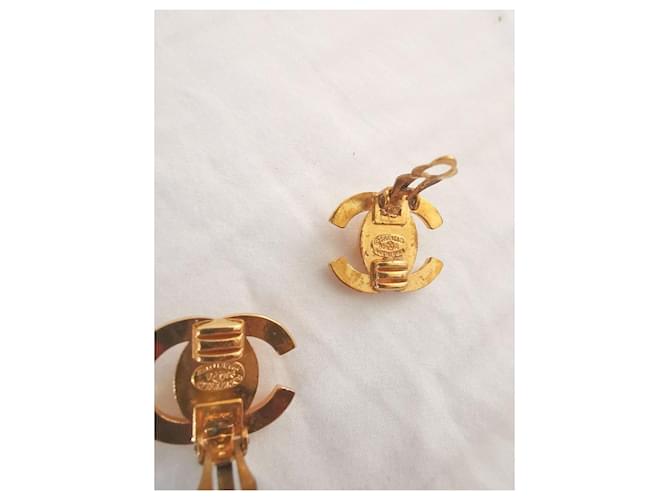 Orecchini vintage Chanel Turnlock D'oro - vista 6