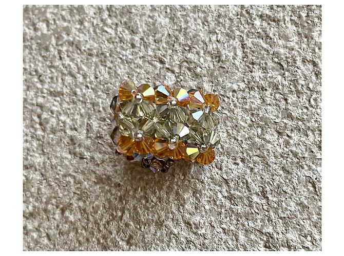 Autre Marque Rechteckiger Glasperlenring in Lindgrün und Gold Größe 52 Golden Khaki Gelb - Ansicht 5