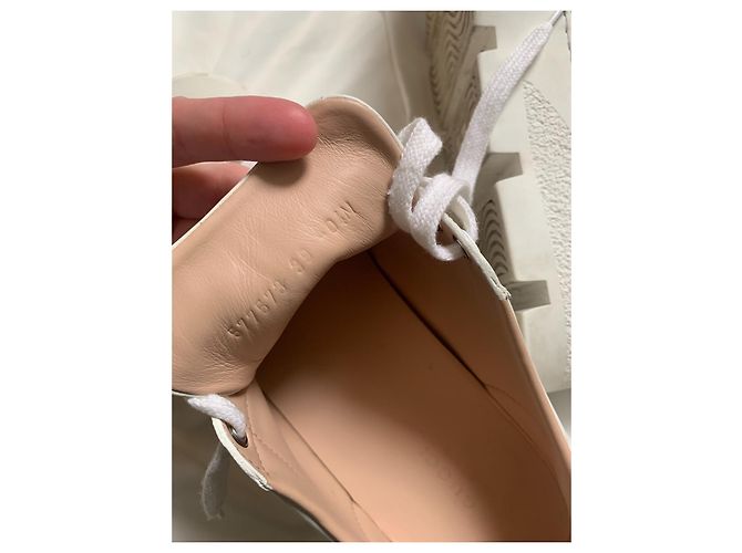 Taglia della sneaker con plateau Gucci Ace 40 Bianco - vista 4