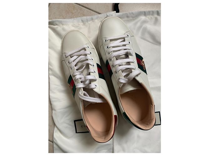 Taglia della sneaker con plateau Gucci Ace 40 Bianco - vista 8