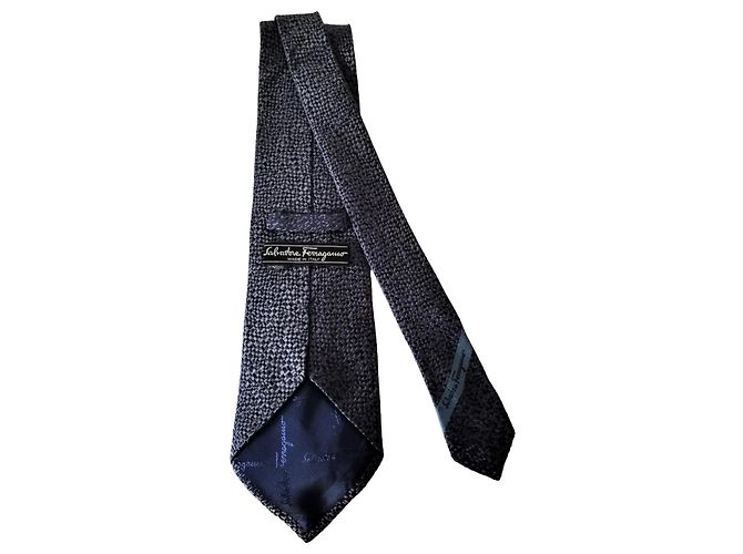 Cravatta Salvatore Ferragamo in seta blu navy - vista 2