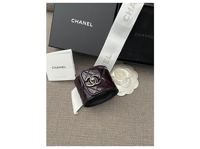 Bracciale Chanel CC in vernice nera Nero - vista 3