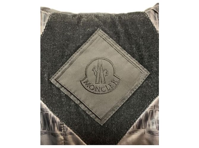 Moncler Down Jacket Grey - view 5
