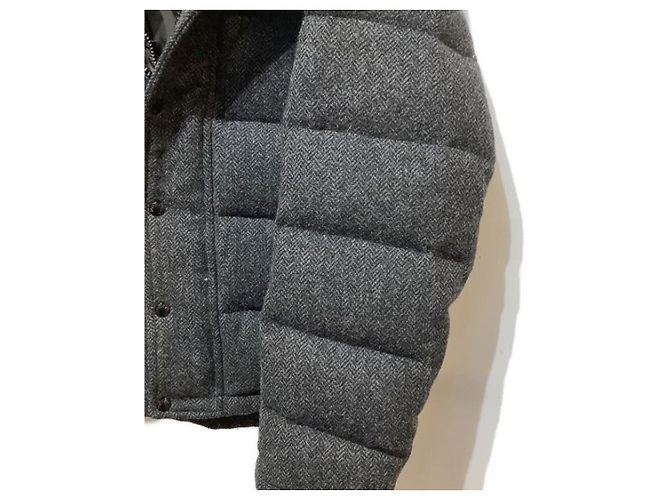 Moncler Men Down Jacket Grey - view 4