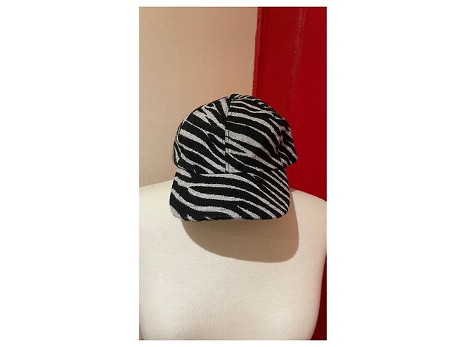 Agnès b. Hats - view 2