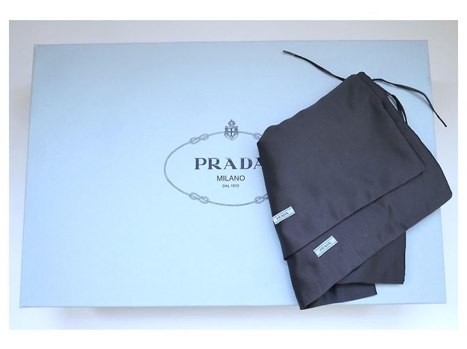 Prada Fall 2015 Botas sobre la rodilla de ante azul claro - vista 8
