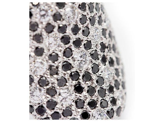 Autre Marque Anello in oro bianco con diamanti. - vista 5