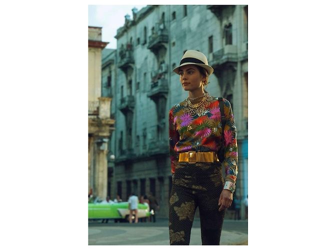 Chanel 17C Coco Cuba Cruise Runway Grüner Mehrfarbiger Pullover FR 42 Mehrfarben - Ansicht 12